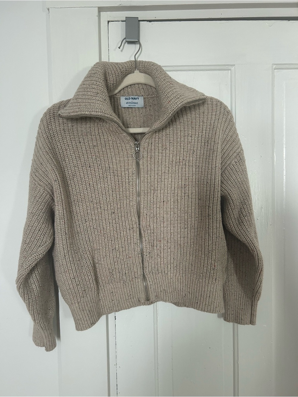 Old Navy Women's Zip-Up Ribbed Cardigan in Taupe